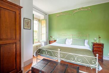 مبيت وإفطار Locanda Quattro Vesta