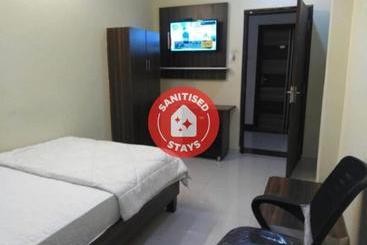 Hotel Flagship 80417  R Grand