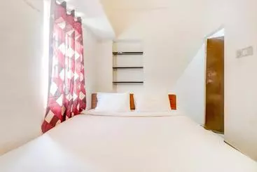 Majatalo Oyo 80441 Dhs Residency