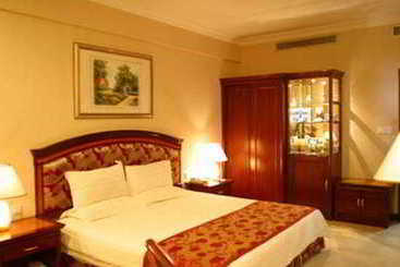 Hotel Imperial Court