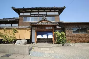 Hostel やどバーtatsuji