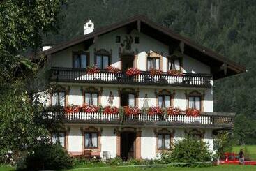 Hotel Schusterbauer Hof