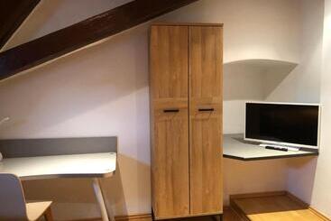 Aamiaismajoitus (B&B) Landhotel Müller Im Donautal