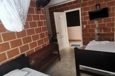 هتل Obega Pacific