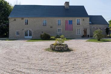 Bed and Breakfast Spirit Of 1944