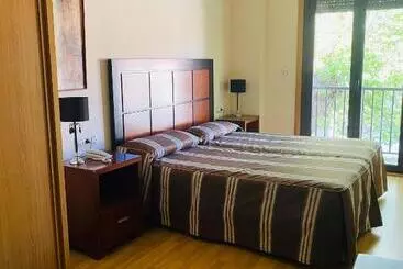 Av Apartamentos Lobios