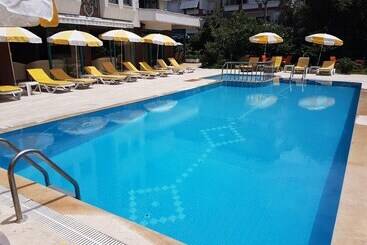 ホテル Lila Apart Alanya