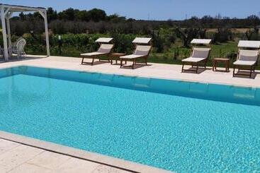 Hotel Masseria Vignenove