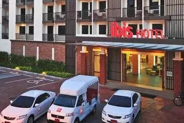 Отель Ibis Phuket Kata