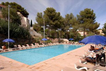 住所  Odalys Résidence Les Mimosas