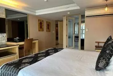 Upar Hotels Sukhumvit 11 Nana
