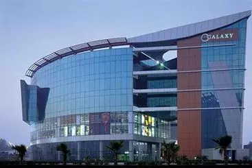 Galaxy Hotel - Shopping - Spa