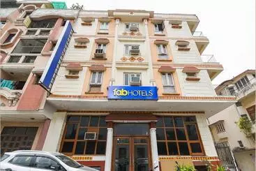 Fabhotel Le Heritage Karol Bagh