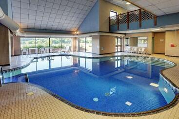 ホテル Passage House