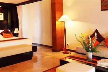 Hotel The Palm Suite Villa & Spa