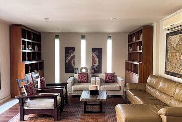 酒店 The Ubud Village Resort & Spa