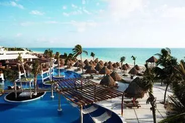אתר נופש Excellence Playa Mujeres  All Inclusive  Adults Only