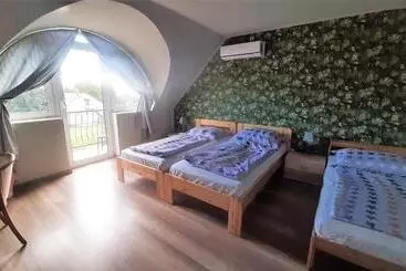 Bed & Breakfast Zöldház Panzió