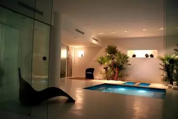 La Piazza Luxury Hotel & Spa