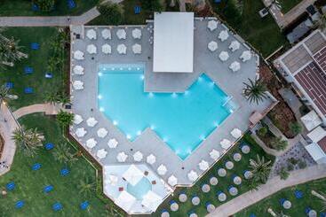 فندق Anissa Beach