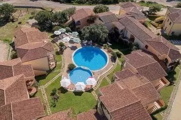 هتل Residenza Pierre Et Vacances Badus