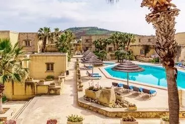 استراحتگاه Villagg Tal Fanal