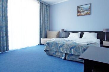 ホテル Golden Hills