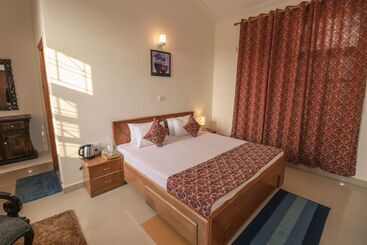 هتل Ved Varuna Ayurveda Sadan Rishikesh