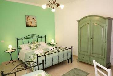 مبيت وإفطار Marsala D'amare