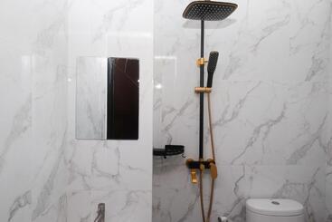 Hotel Reddoorz Near Sleman City Hall Yogyakarta