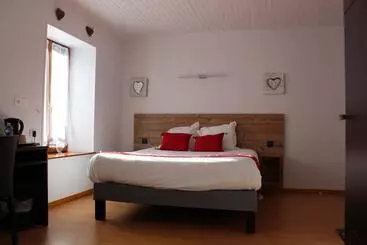 Hotel Logis Hôtel Auberge De L Allagnonette