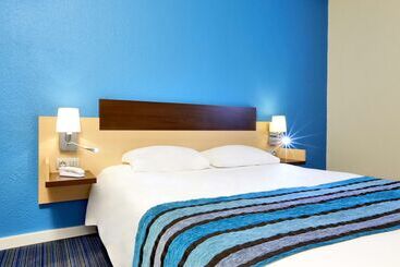 בית מלון כפרי Kyriad Viry Chatillon