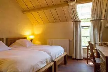 فندق Manoir Des Indes, The Originals Relais