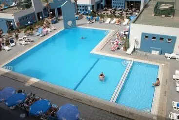 استراحتگاه The St. George’s Park