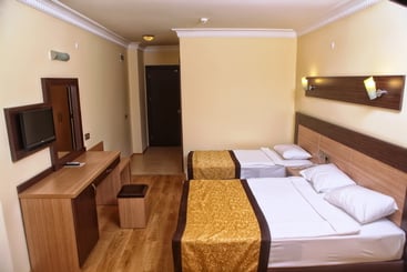 Club Hotel Caretta Beach