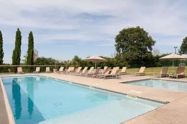 Отель Domaine Du Normandoux, The Originals Relais