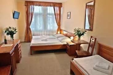 هتل Liliova Prague Old Town