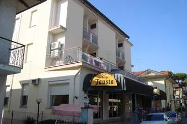 בית מלון כפרי Residence Fausta