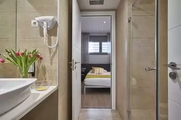 Lugaris Rambla Apartments