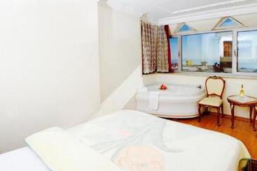 Ada Hotel Istanbul