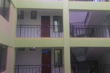 تختخواب و صبحانه Moonshine Walkers