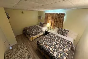 Searay Motel