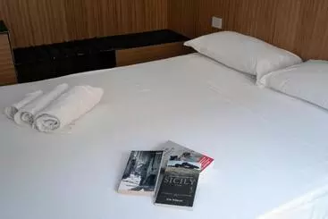 پانسیون Sognalibro Bed And Books
