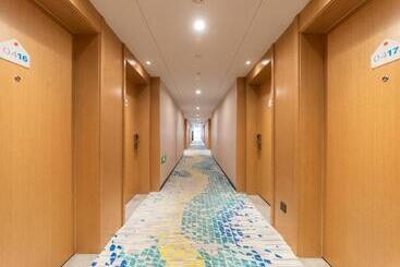 酒店 Holiday Inn Express Dongyang Hengdian, An Ihg