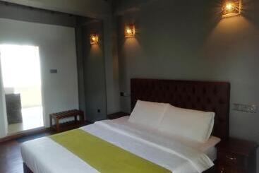 Hotel Tea Mount Forest