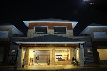 酒店 Tavisha Kanatal Hills Chamba