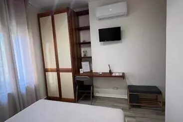 Aamiaismajoitus (B&B) Donna Viruzza