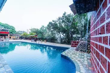 Itsy Hotels Sun N Shade