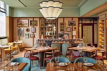 Sutton Place Hotel Toronto