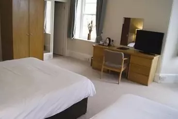 Anchorage Hotel & Spa